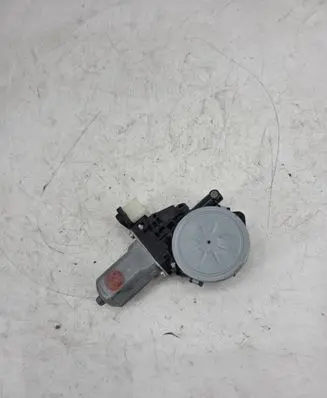 Nissan Rogue Front door window regulator motor 80731JM10A