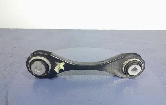 BMW X3 E83 Rear control arm 6871005