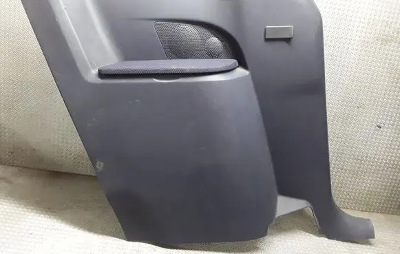 Peugeot 1007 Centre console side trim rear 96439884NP