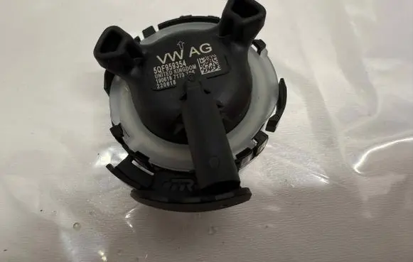 Seat Arona Airbag deployment crash/impact sensor 5QF959354