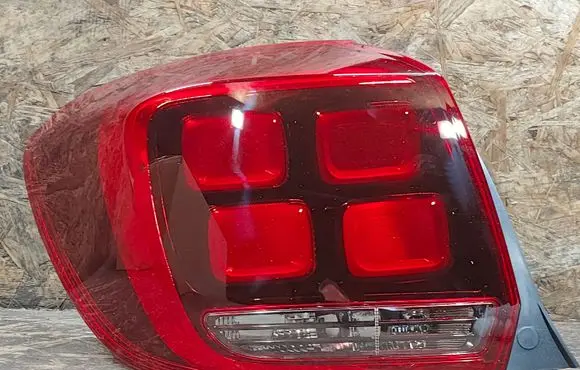 Dacia Sandero Rear/tail lights