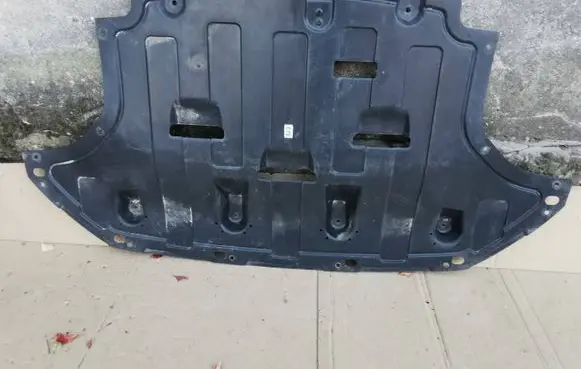 Hyundai Kona I Engine splash shield/under tray 29110K4000