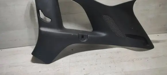 Jeep Cherokee (D)pillar trim (top) 1WM64TRMAA 15657 56577FF