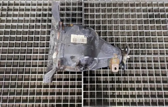 Mercedes-Benz E W212 Rear differential 2123501901AOP21 2123501901