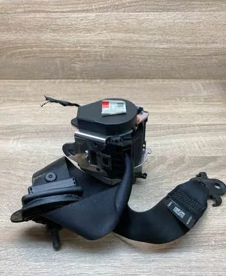 BMW 5 GT F07 Front seatbelt 615424300 WithPlug