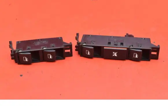BMW X3 E83 Electric window control switch 6902179