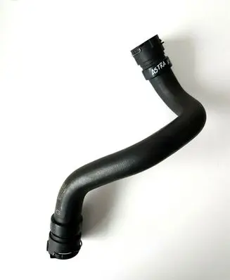 Coolant pipe/hose