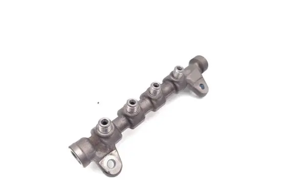 Opel Insignia A Fuel main line pipe 55576177 0445214221