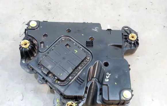 Toyota Proace AdBlue liquid reservoir 9822257280