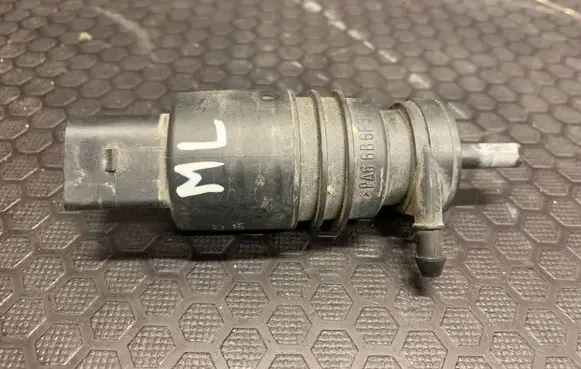 Mercedes-Benz ML W163 Windshield washer fluid level sensor 