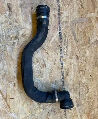 Jaguar F-Pace Engine coolant pipe/hose HK838260AE HK83-8260-AE