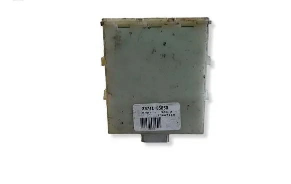 Toyota Avensis T250 Door central lock control unit/module 8974105050