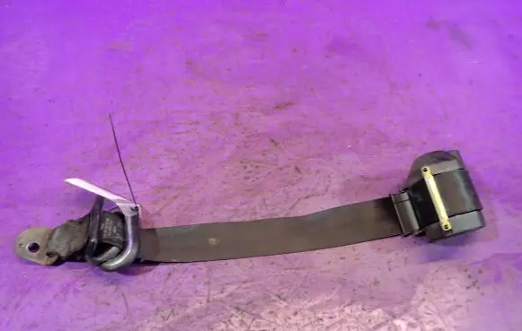 Volkswagen Lupo Front seatbelt 6X0857506G