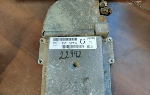 Ford Transit Engine control unit/module 8c1112a650cg 8c11-12a650-cg