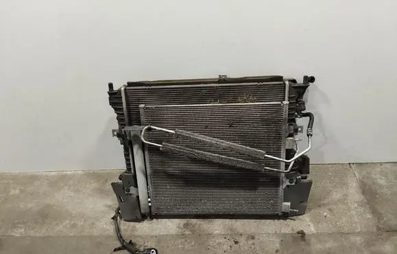 Jaguar XJ X351 Radiator set 9W838C607BJ