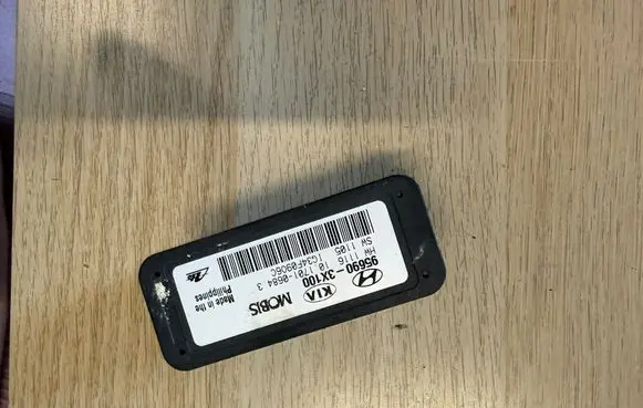 Hyundai i30 ESP acceleration yaw rate sensor 956903X100