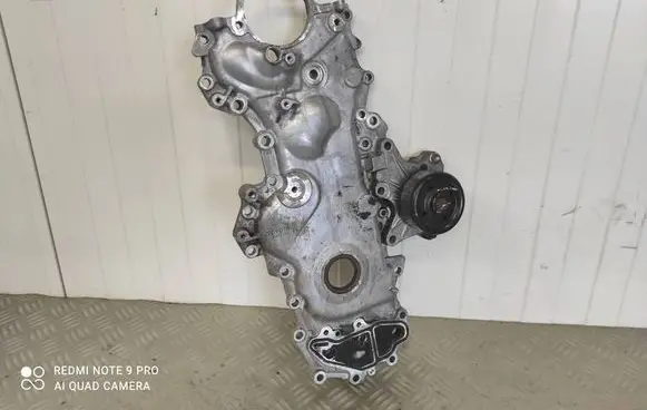 Toyota Auris E180 Timing chain cover 1311097 A04067 1NDTV
