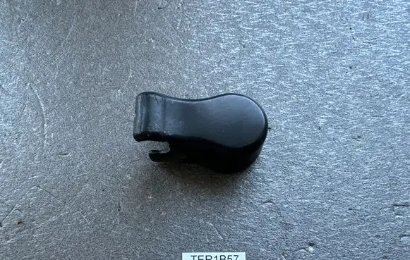 Nissan Terrano Wiper trim 2888201G00