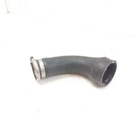 BMW 7 F01 F02 F03 F04 Intercooler hose/pipe 7575408
