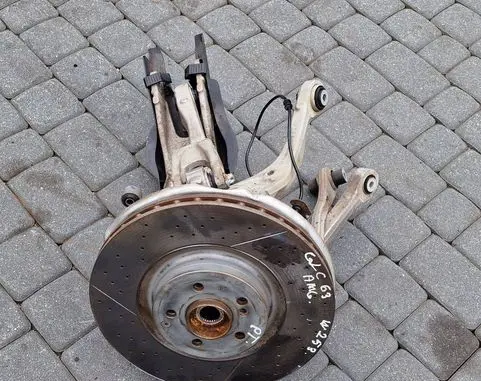Mercedes-Benz GLC C253 Rear wheel hub A2053400