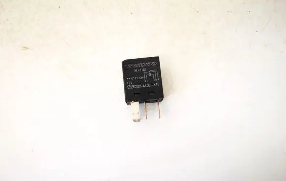 Volvo S60 Other relay 9441161 a4001-x40