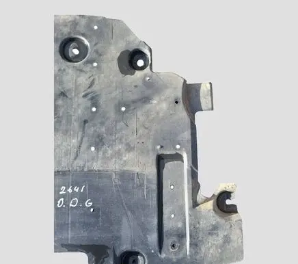 Peugeot 308 Rear underbody cover/under tray 9815315480