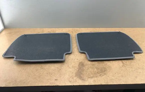 BMW 3 E46 Rear floor mat 51478227527