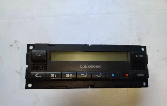 Skoda Octavia Mk1 (1U) Climate control unit 1U1907044A