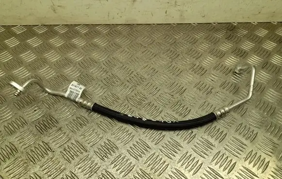 Opel Grandland X Air conditioning (A/C) pipe/hose 9852676880