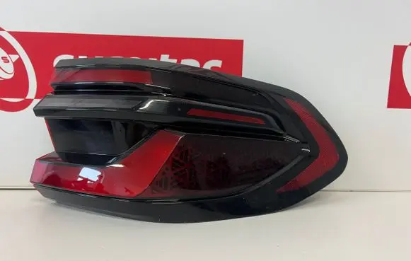 BMW X7 G07 Rear/tail lights 5A5BEB2 20240223 H1277B