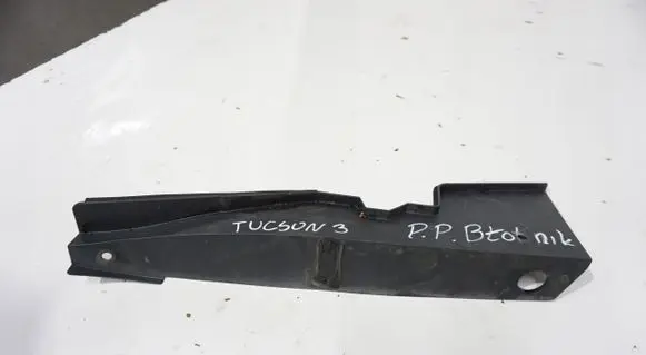 Hyundai Tucson TL Front shock absorber with coil spring LISTWAZALEPKA