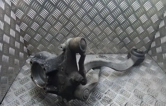 BMW 7 E65 E66 Front wheel hub spindle knuckle