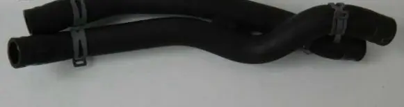 Volkswagen Polo V 6R Engine coolant pipe/hose 3241806