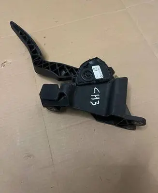 Chrysler 300 - 300C Accelerator throttle pedal 04861714AA PV993903