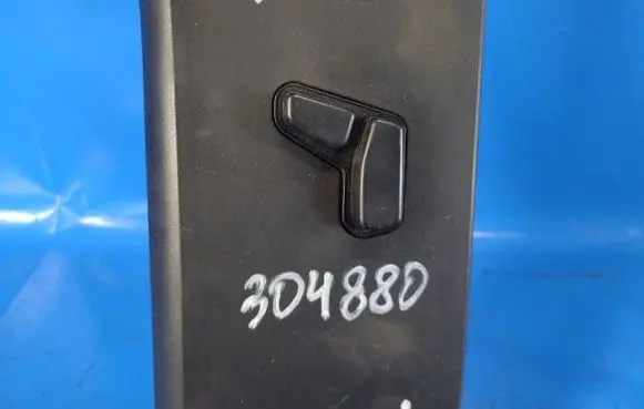 Chrysler 200 Seat adjustment knob 56049433AE