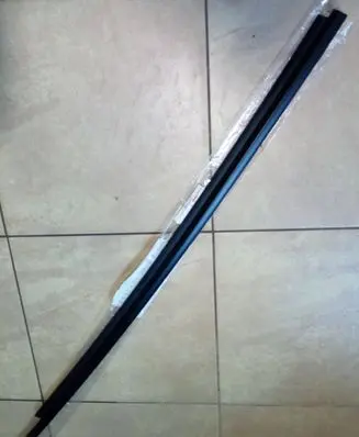 Toyota Aygo X Front door glass trim molding 681600H090 NE67653