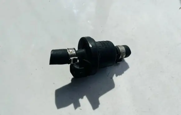 Valve vacuum