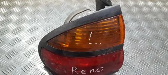 Renault Laguna I Rear/tail lights