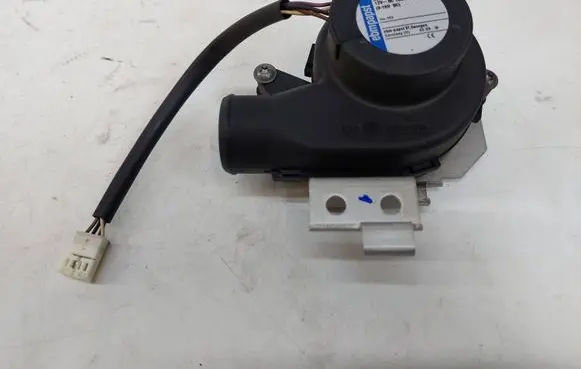 Mercedes-Benz S W221 Engine control unit/module fan 