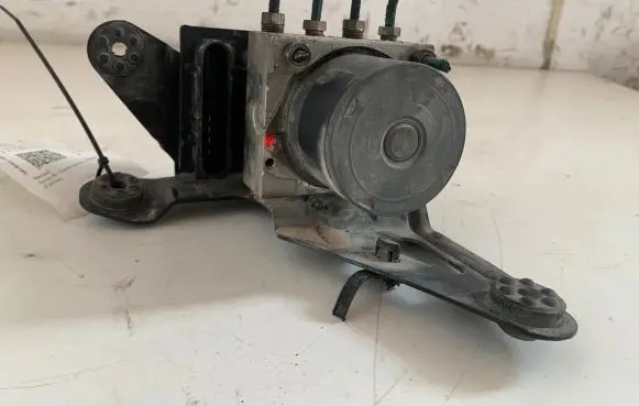 Renault Scenic II - Grand scenic II ABS Pump 8200344606 0265231474 84B02AAY1