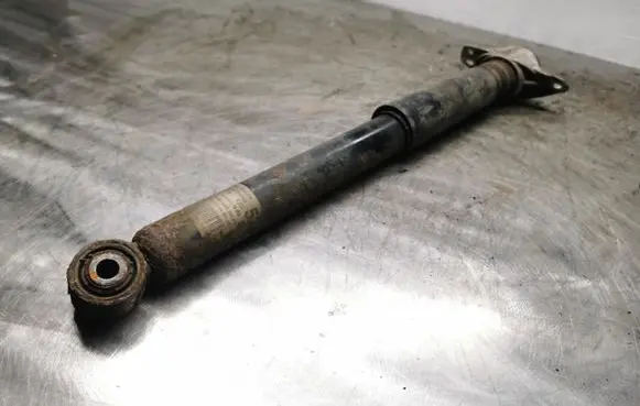 Rear shock absorber/damper