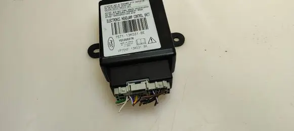 Ford Mondeo MK IV Light module LCM 7S7113K031BE YEC0060TM