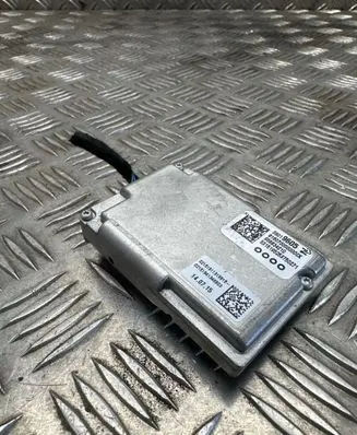 Windshield/windscreen camera