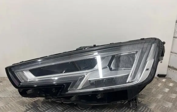 Audi A4 S4 B9 8W Headlight/headlamp 8W0941033B