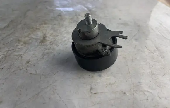 Volkswagen Polo V 6R Timing belt tensioner 036109243af