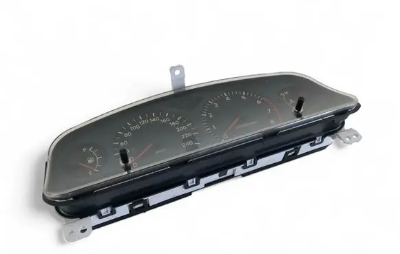 Toyota Avensis T250 Speedometer (instrument cluster) 8380005350
