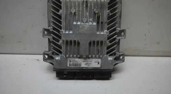 Jaguar XF X250 Engine control unit/module 8X2Q12A650KAG