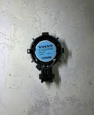 Volvo S80 High frequency speaker in the rear doors 31252330