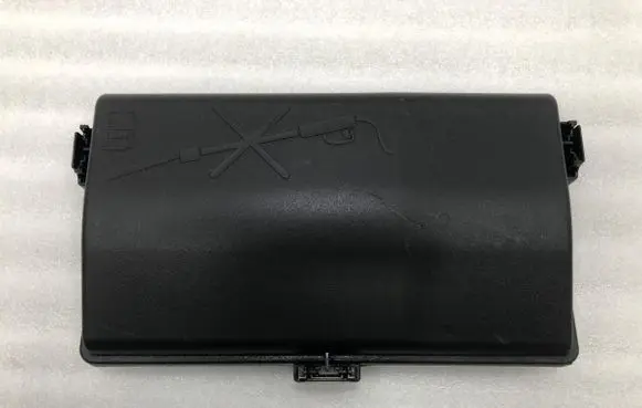Opel Insignia A Fuse box cover