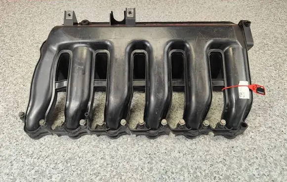 BMW 7 E65 E66 Intake manifold 7790700